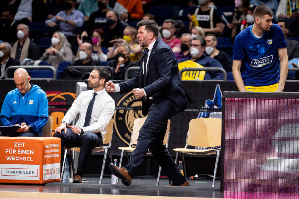 尼克斯队记 尼克斯队记