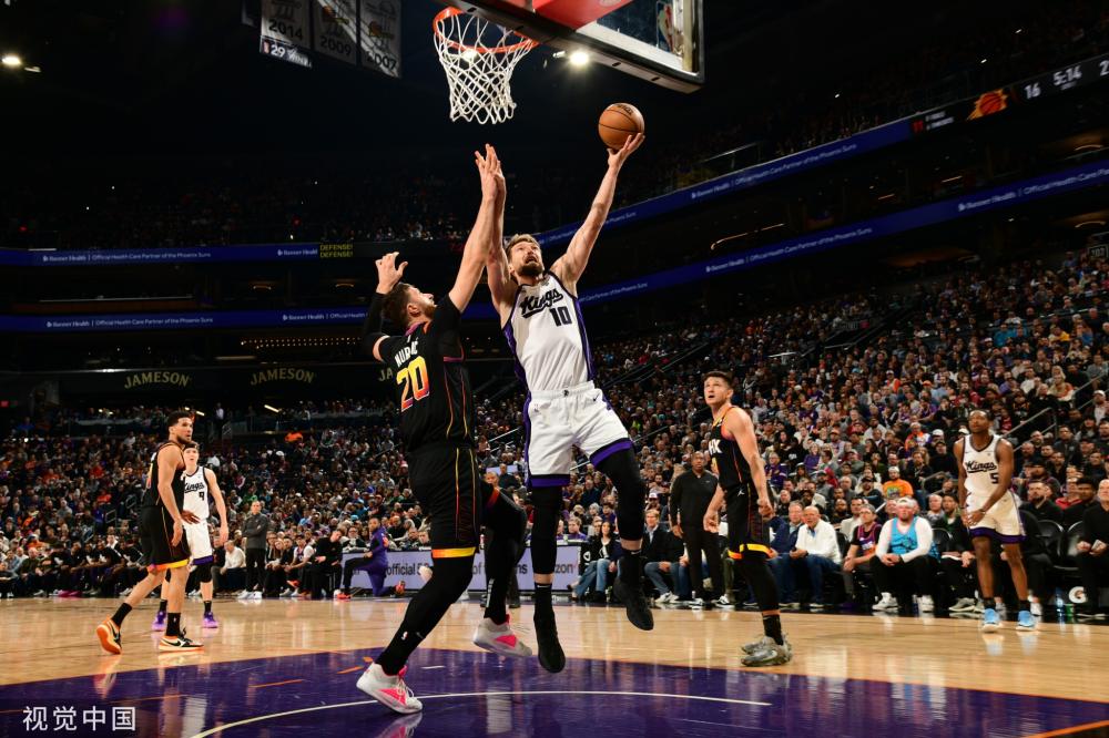 涌动的夏天 涌动的夏天