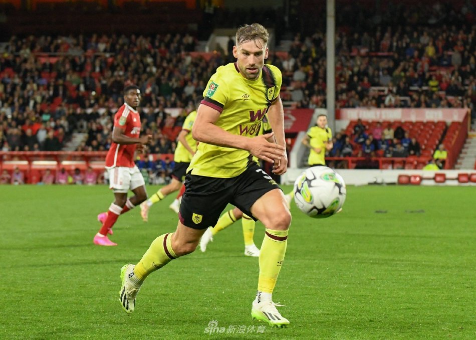 仿佛是在错 仿佛是在错